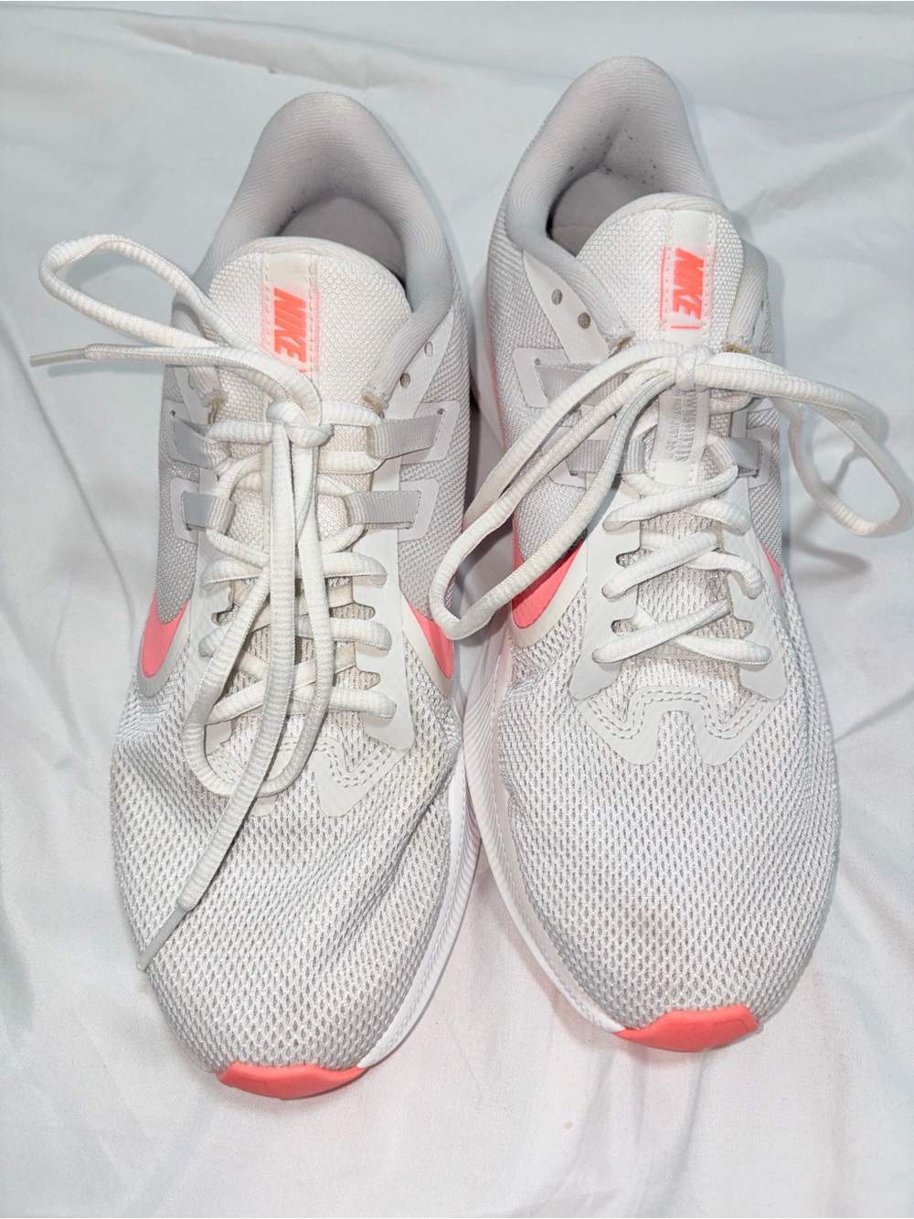 Nike White & Coral Women’s Mesh Running Sneakers